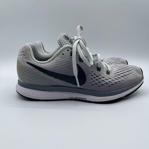 Nike Air Zoom Pegasus 34 Womens 8 Running Shoe Trainer Grey Black 880560-010